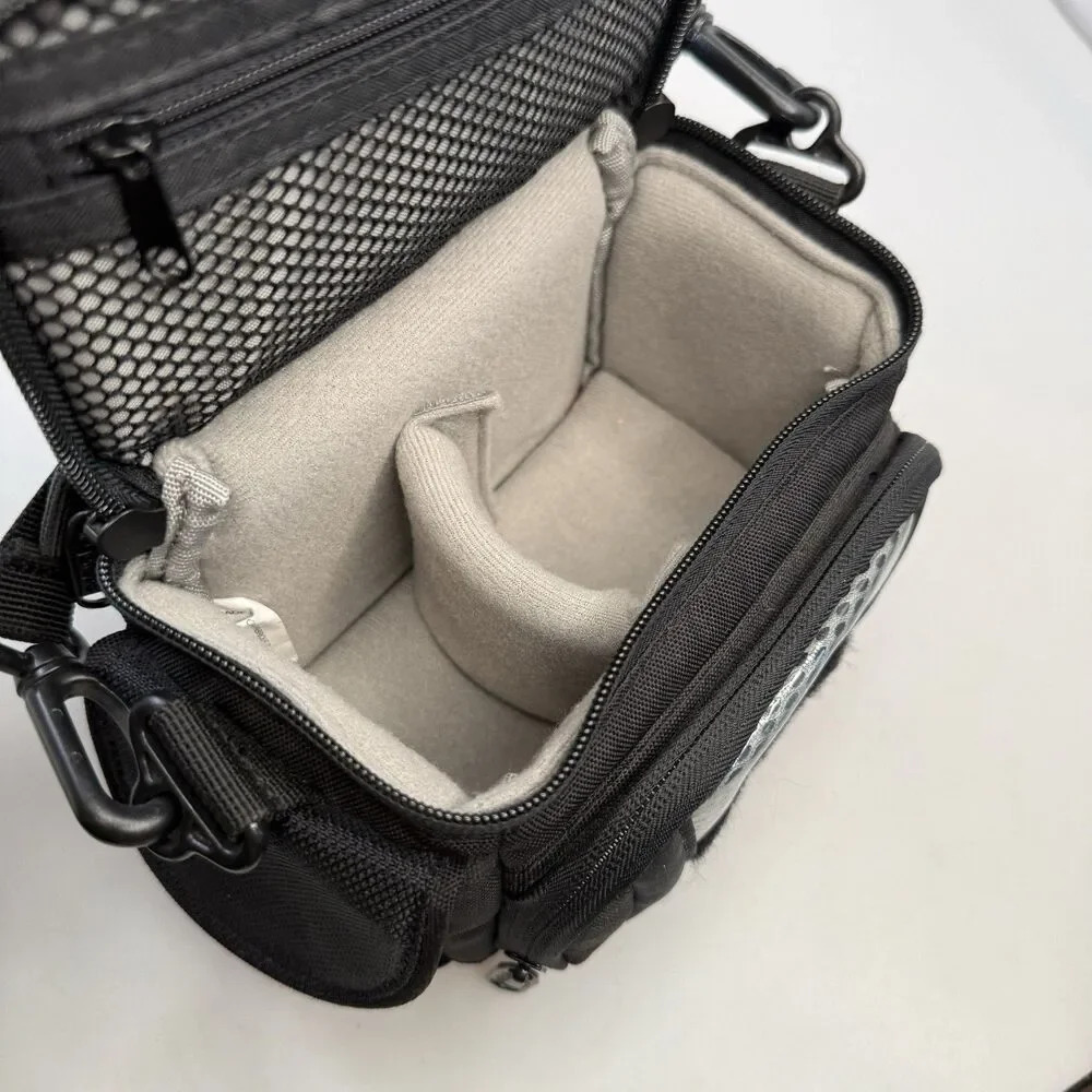 LowePro Edit 110 Protective Camera Bag Padded Carrying Case Black 8x6x4 EUC